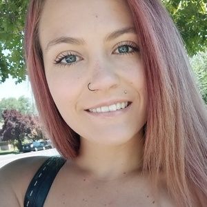 Meet your Posher, Jade